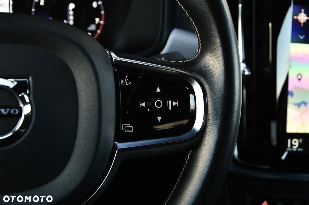 Volvo S90 T5 R-Design - 21