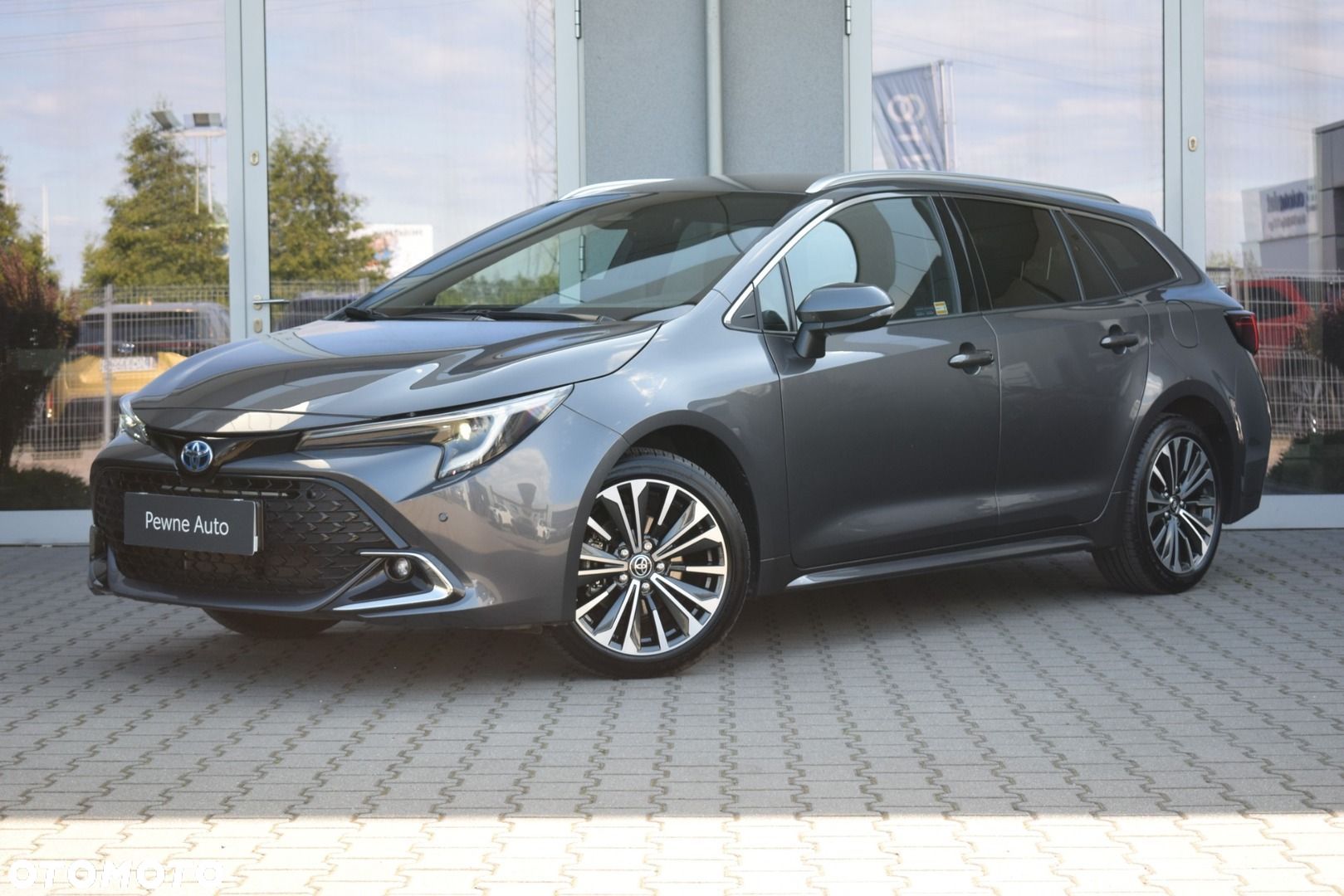 Toyota Corolla - 1