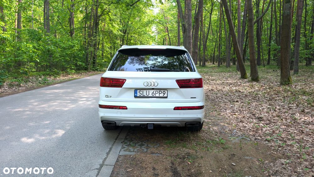 Audi Q7 - 8