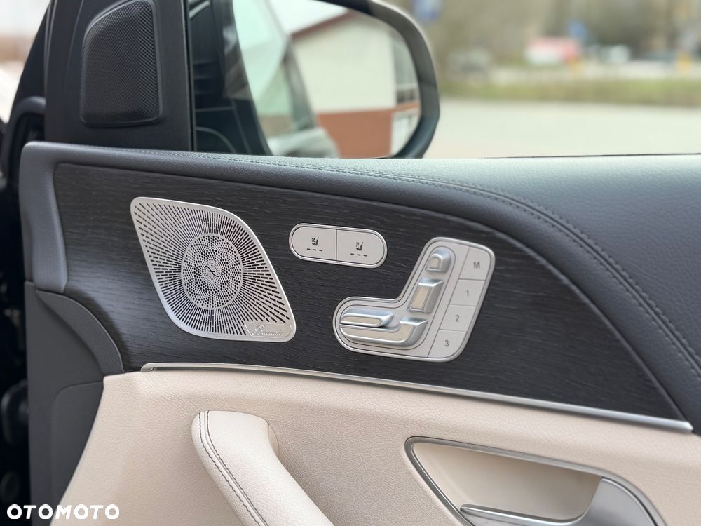 Mercedes-Benz GLE 300 d 4-Matic - 29