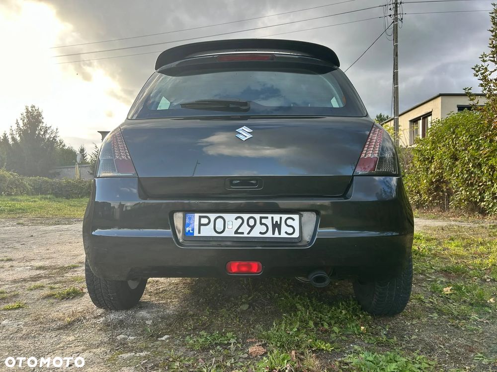 Suzuki Swift 2009 photo 5