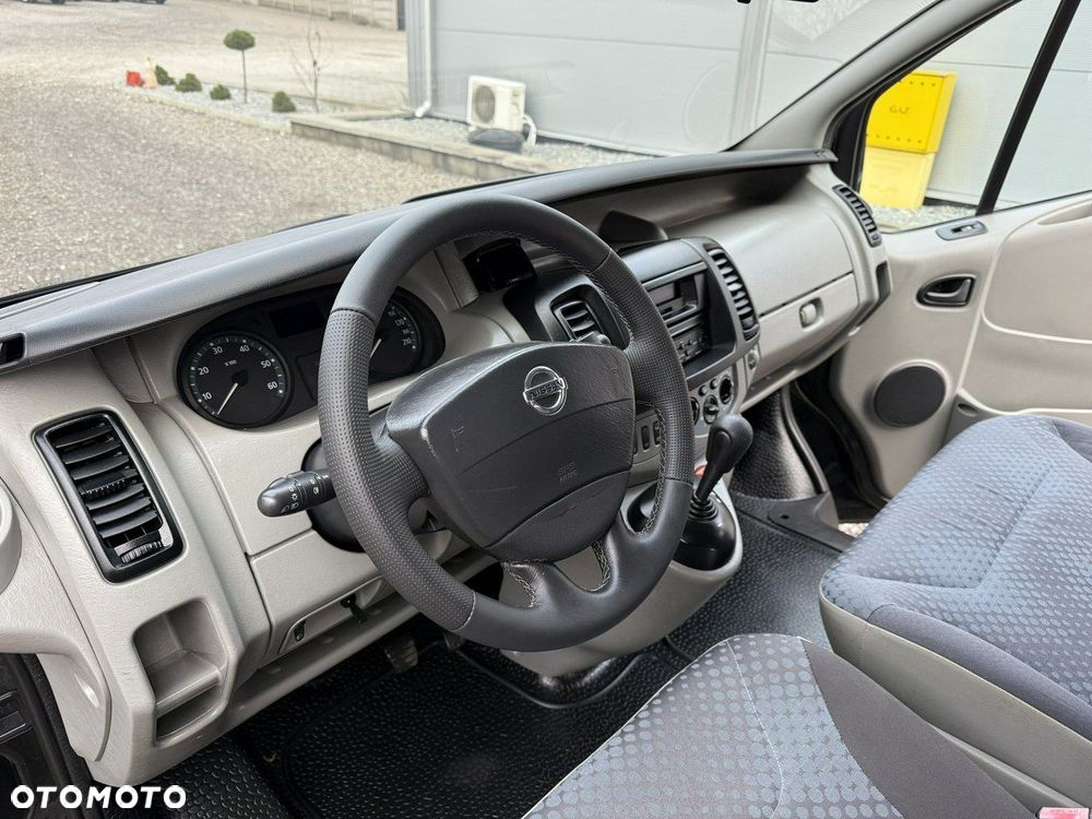 Renault Trafic - 10