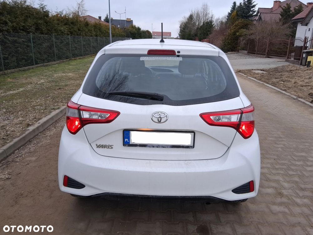 Toyota Yaris 1.0 Active - 12