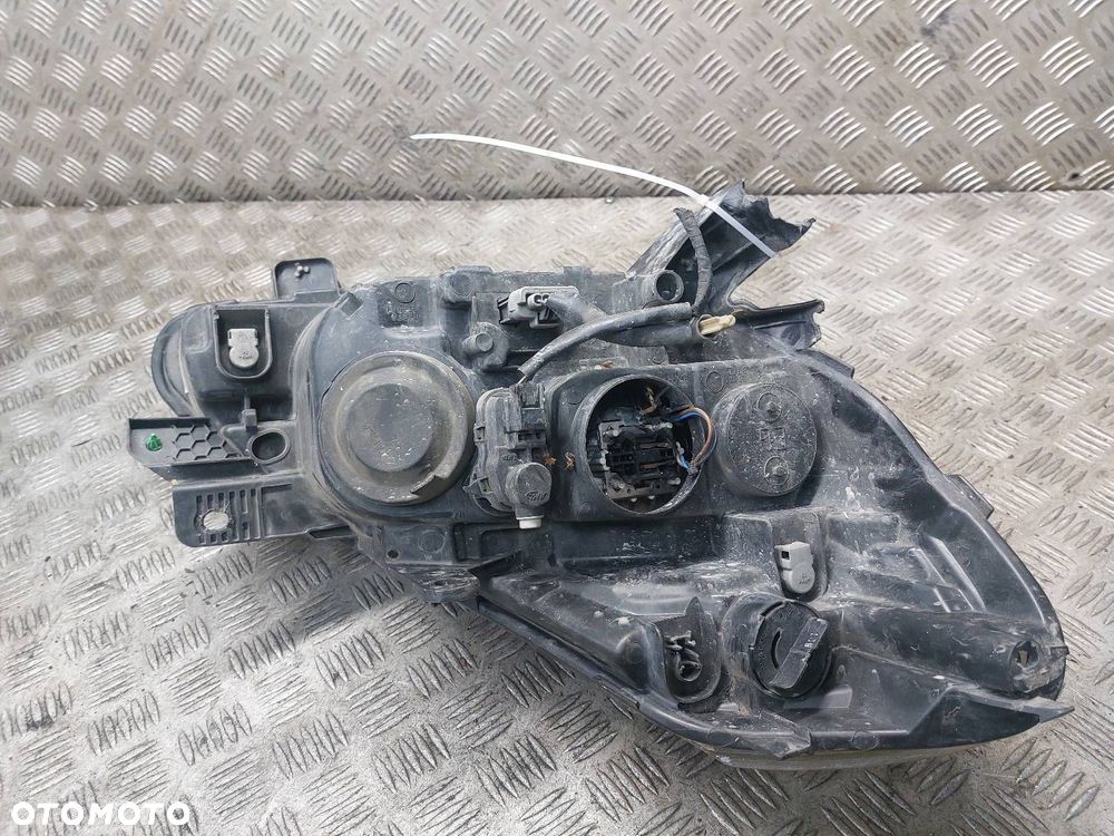 LAMPA LEWY PRZÓD + PRAWY PRZÓD RENAULT CLIO III LIFT 8200892495-B - 7