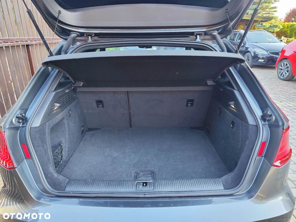 Audi A3 Sportback 1.4 TFSI cylinder on demand ultra S line Sportpaket - 19