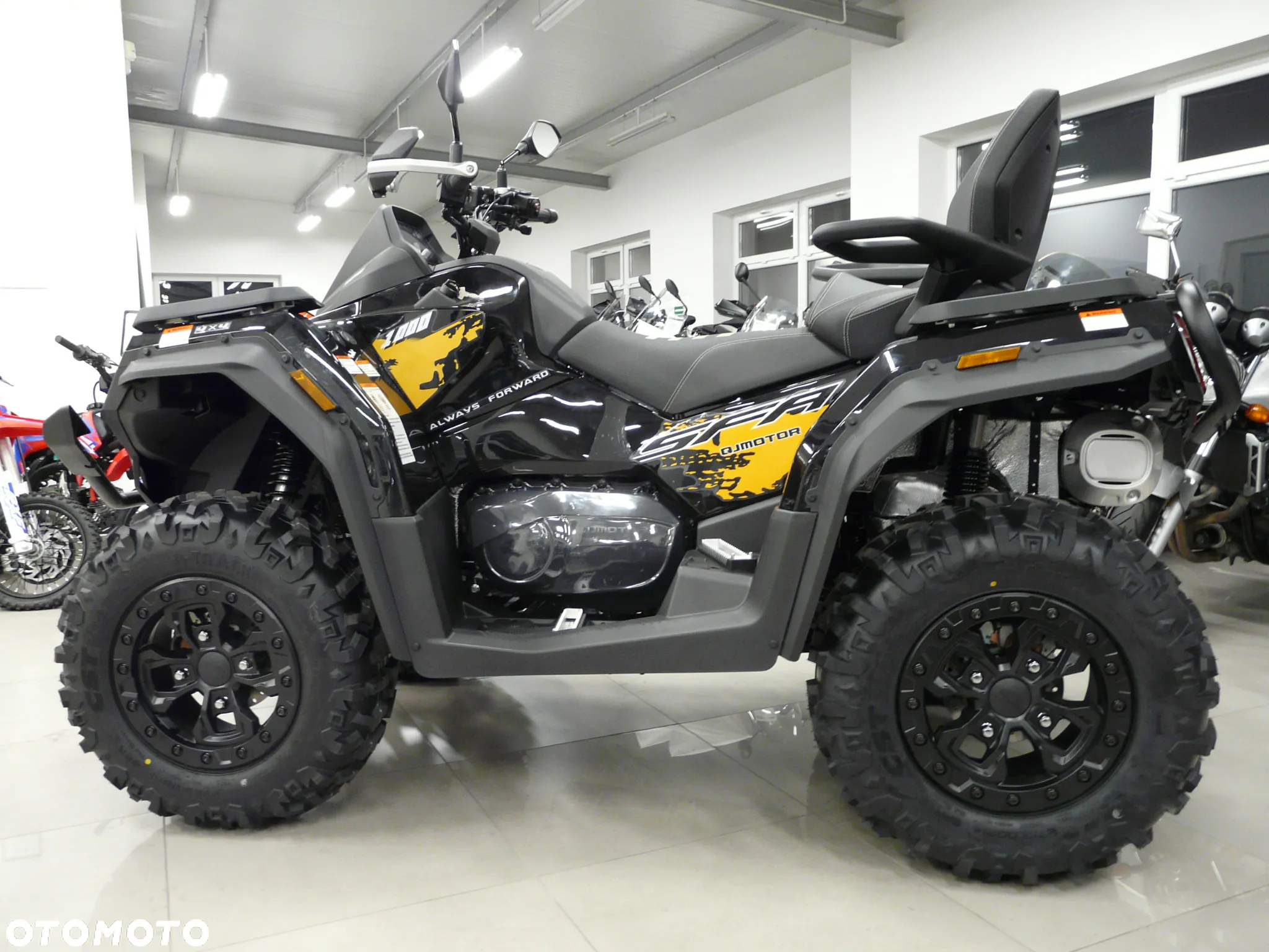 QJMOTOR SFA 1000