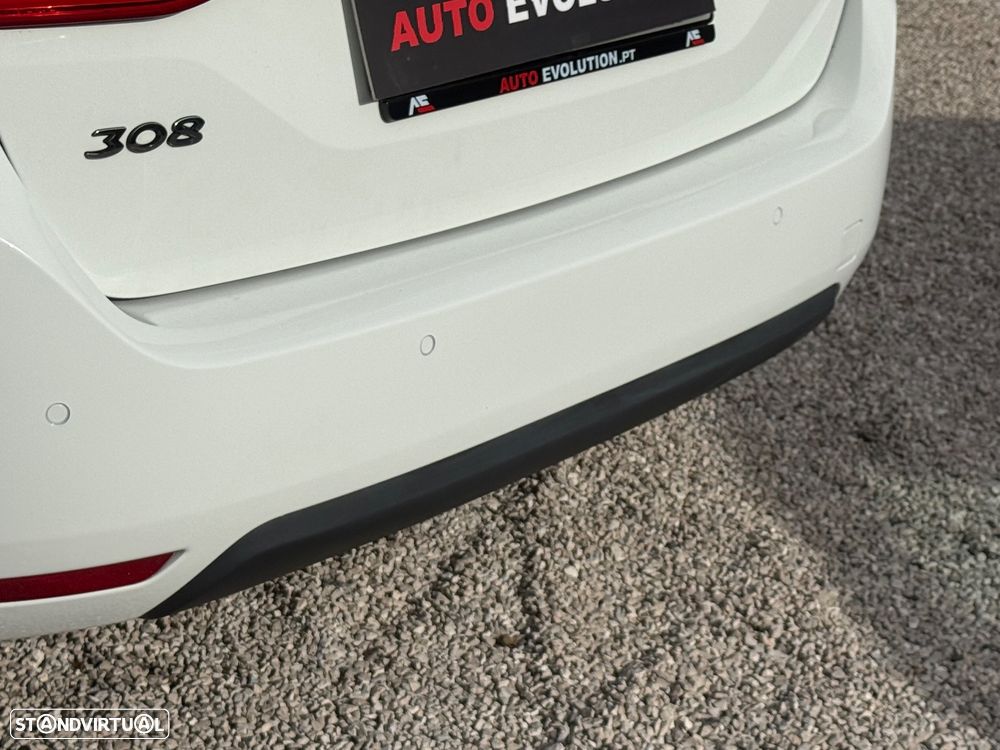 Peugeot 308 SW 1.6 HDi Premium - 23