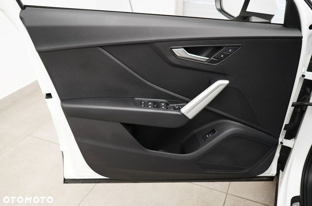 Audi Q2 - 19