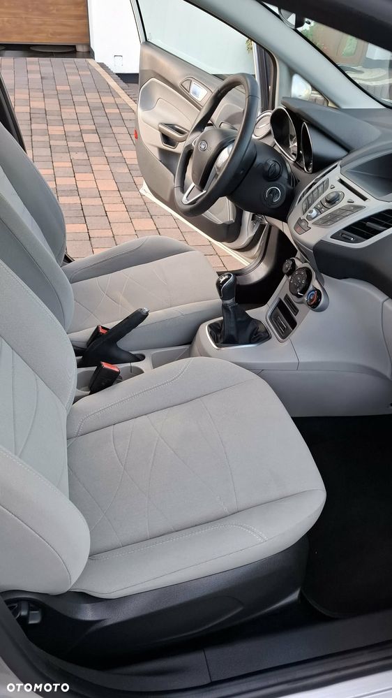 Ford Fiesta 1.25 Ambiente - 5