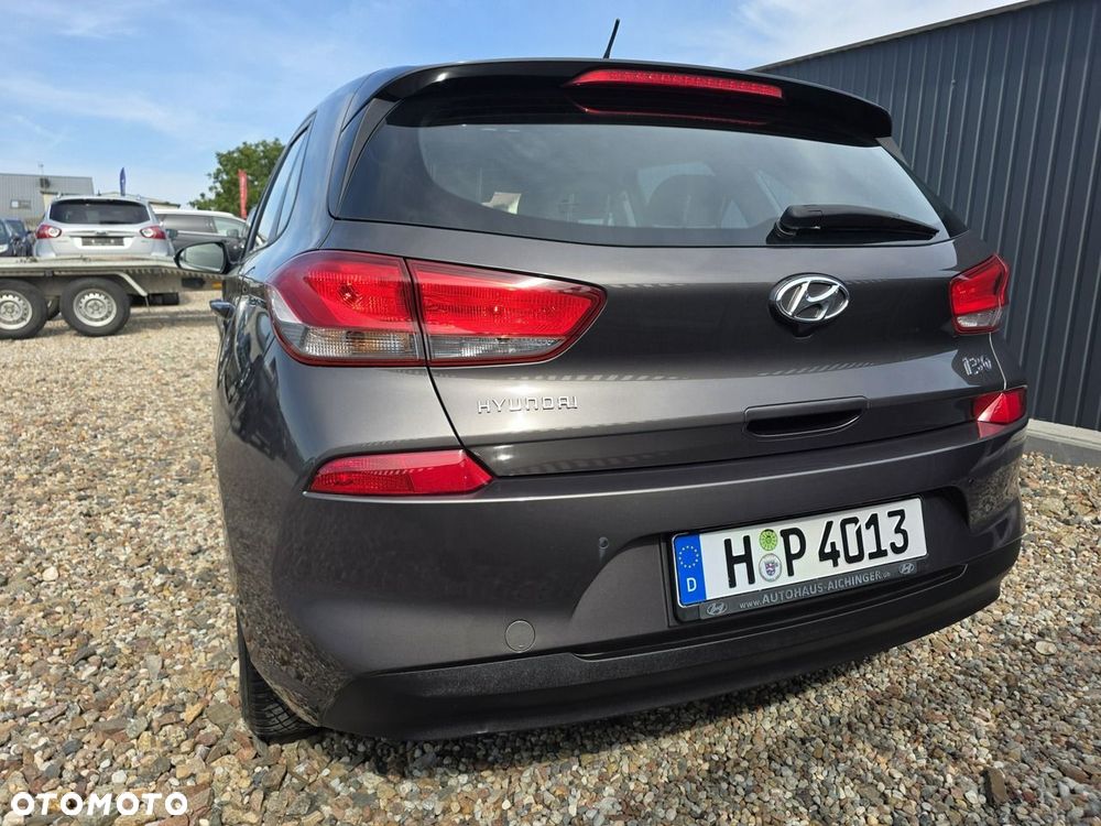 Hyundai i30 1.4 Trend - 13