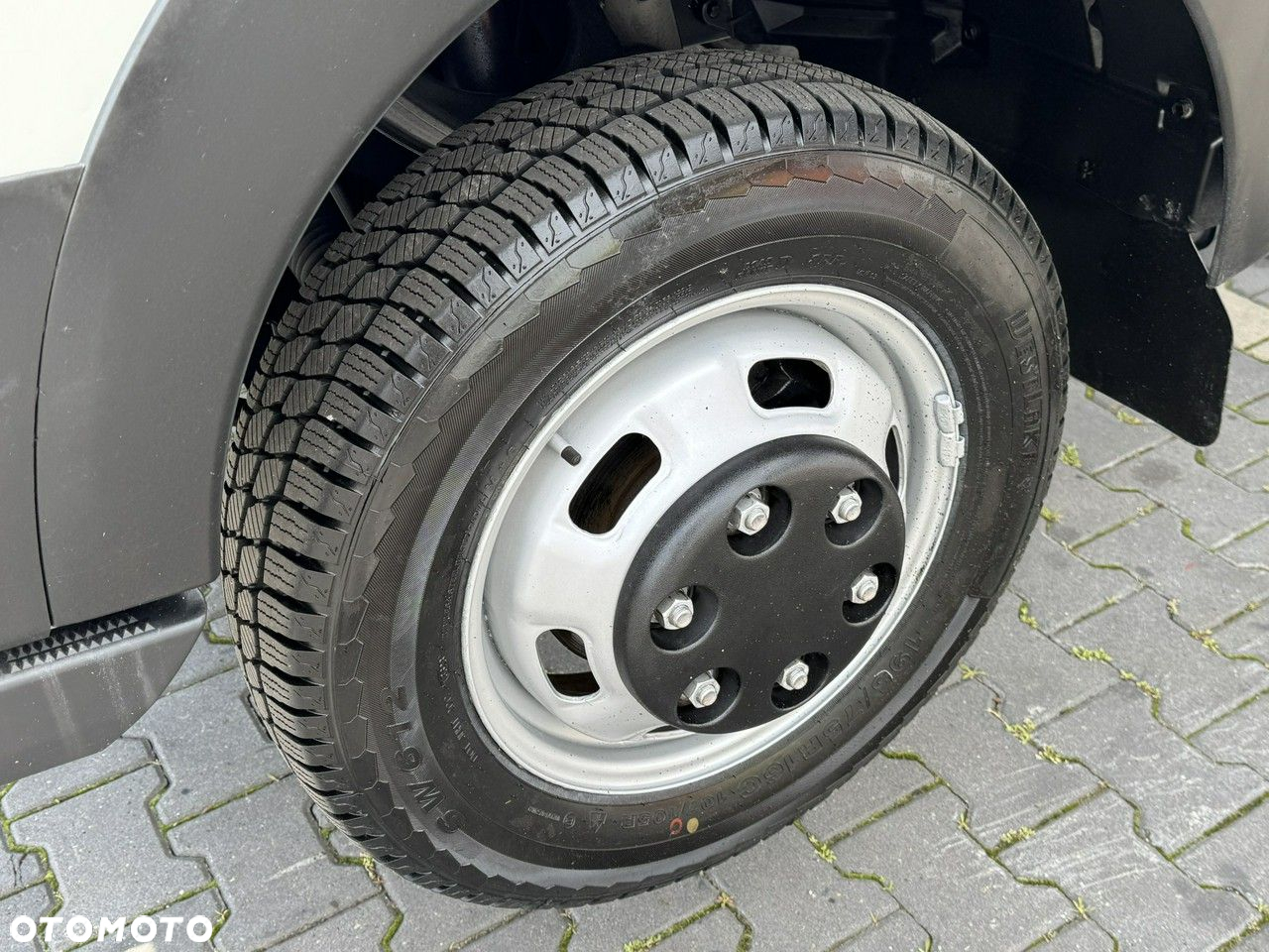 Nissan Cabstar - 7