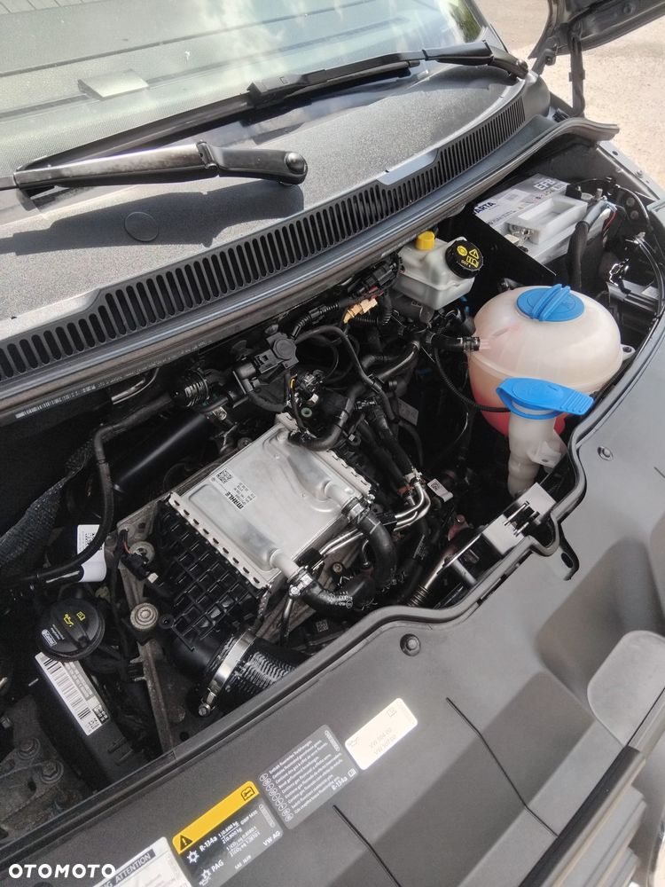 Volkswagen Transporter - 12