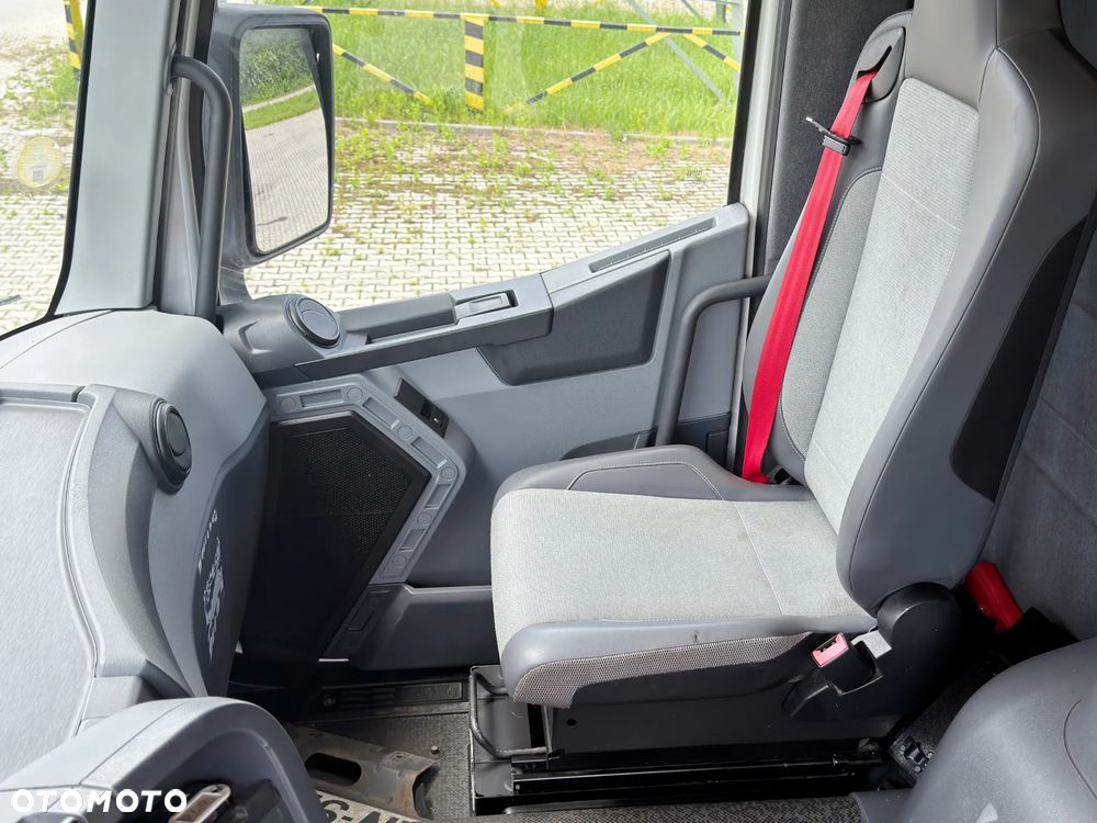 Renault T 380 * LAWETA 7,40 m * FASSI F120 B.2.22 + PILOT * STAN BDB - 16