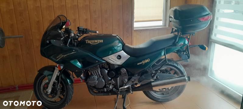 Triumph Sprint - 1