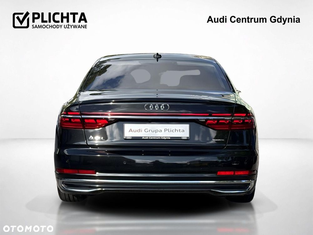 Audi A8 - 6