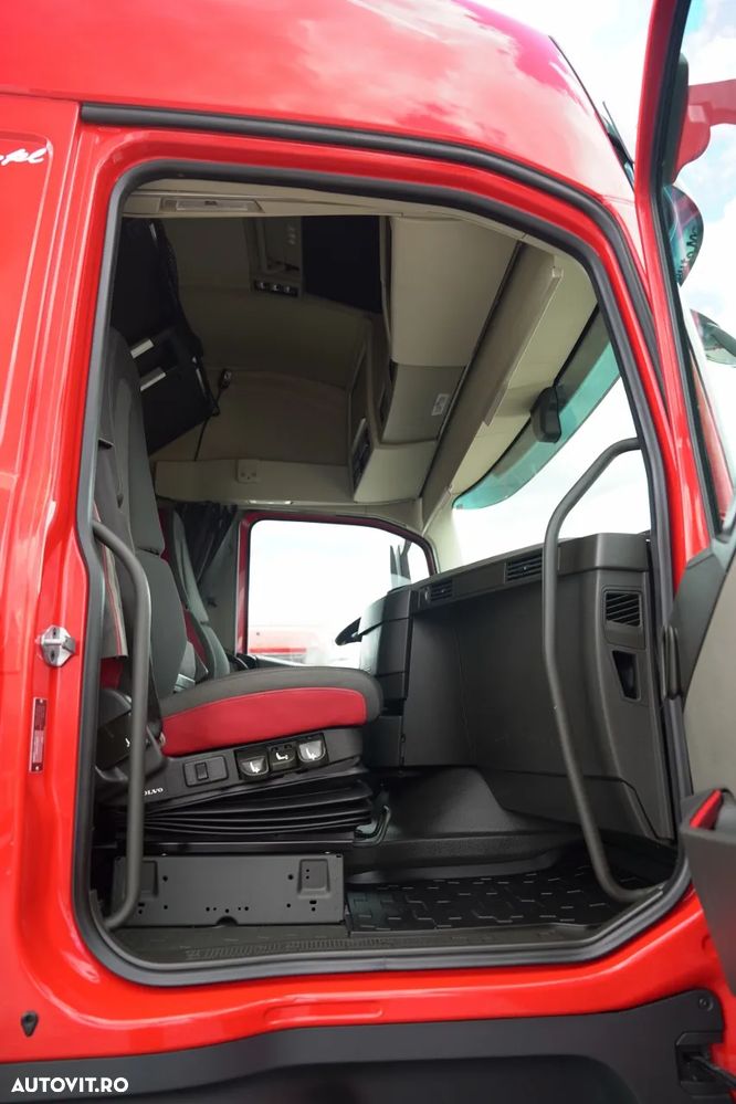 Volvo FH 460 / 7.4 M CORTINĂ / I-SAVE / I-PARK COOL / PUNTE RIDICATĂ / DIRECȚIE / CORTINĂ RANFORSATĂ - 34
