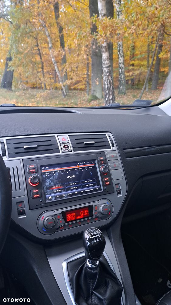 Ford Kuga 2.0 TDCi Titanium - 11