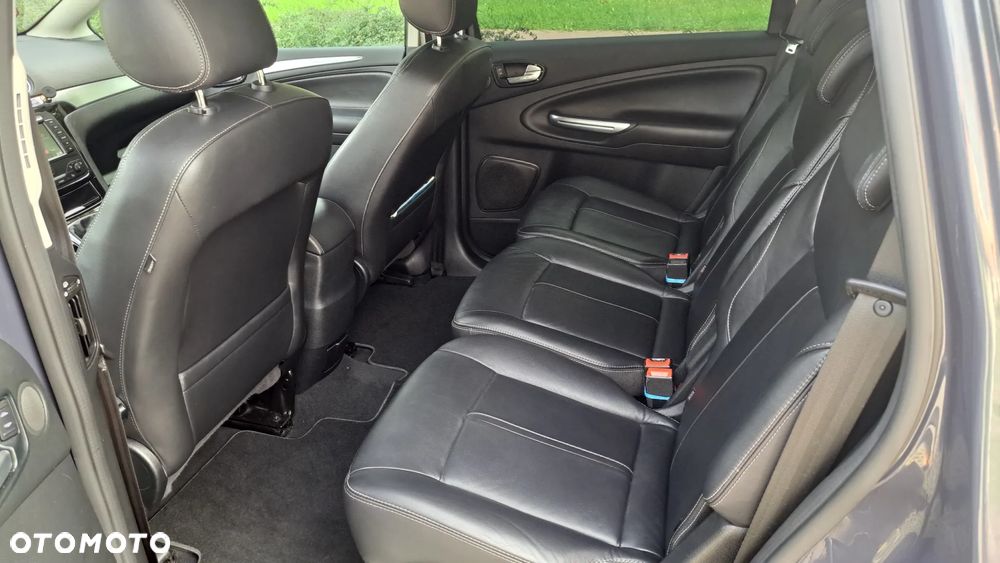 Ford S-Max 2.0 TDCi DPF Titanium - 9