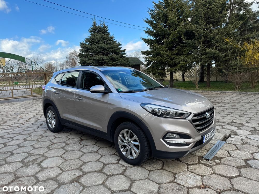 Hyundai Tucson - 2