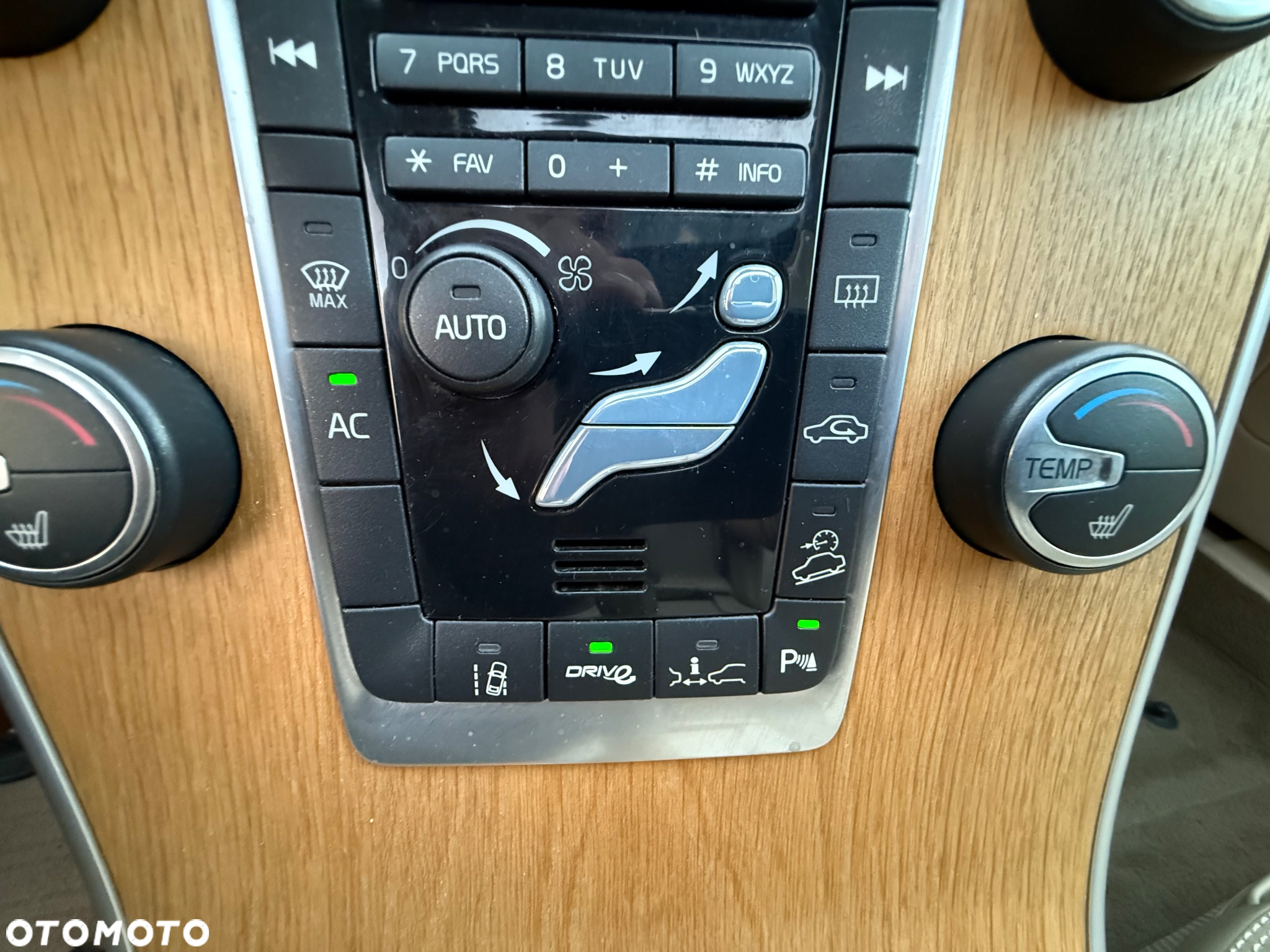 Volvo XC 60 D3 AWD Summum - 25