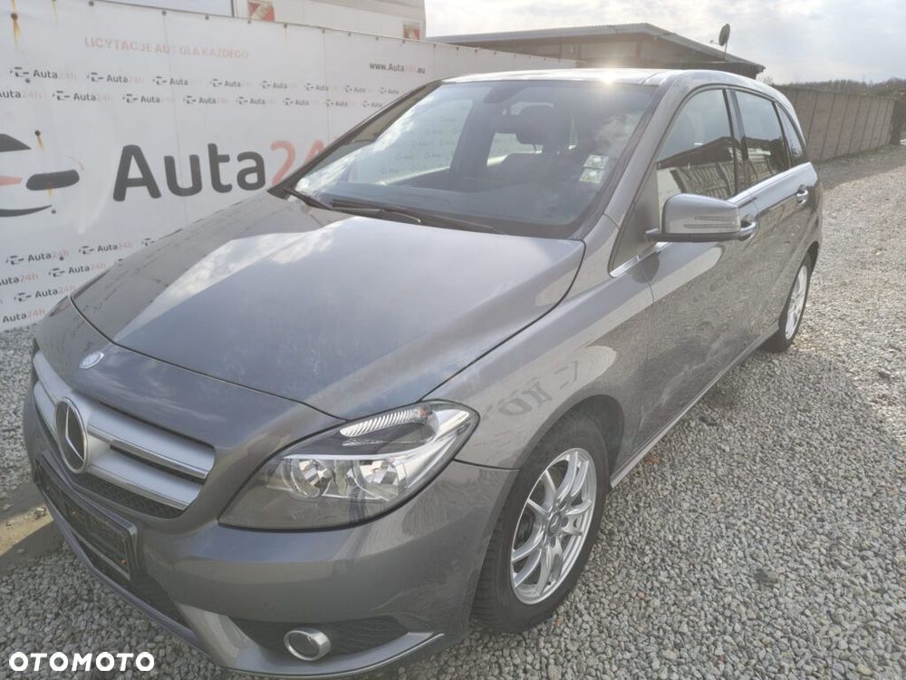Mercedes-Benz Klasa B 200 Edition - 3