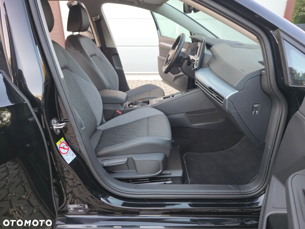 Volkswagen Golf Variant 1.5 eTSI OPF DSG Style - 19