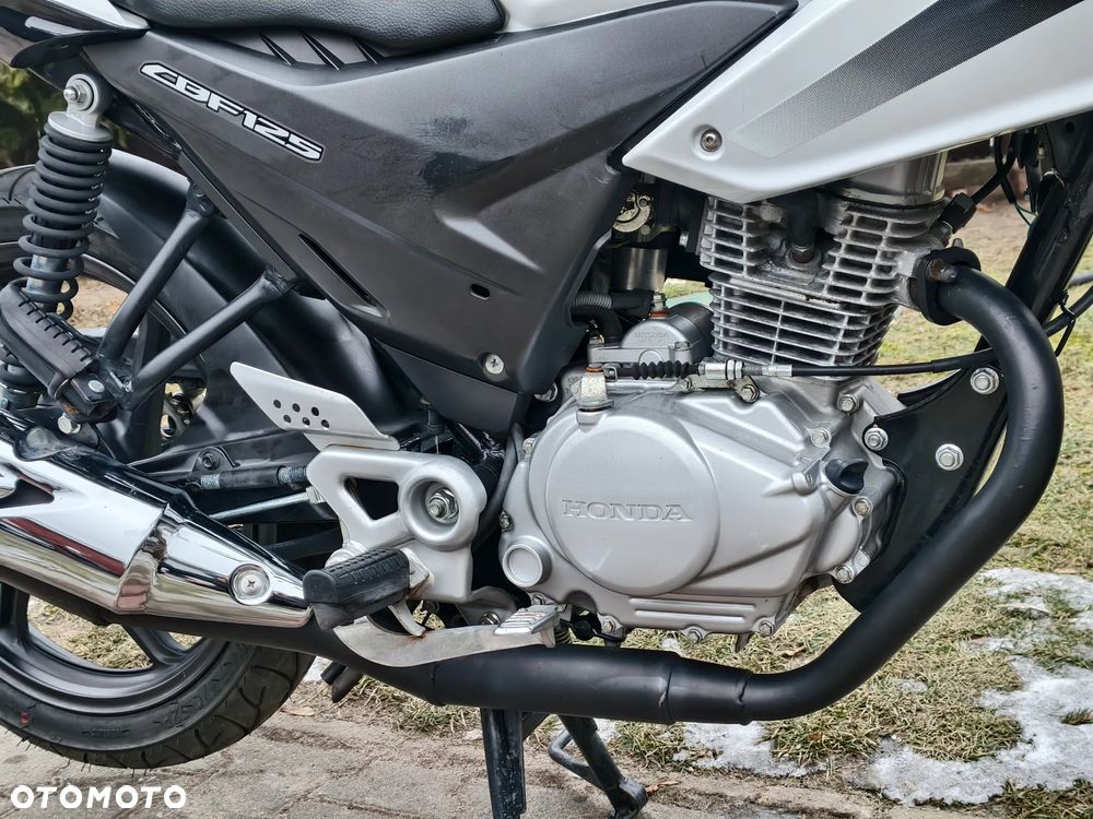 Honda CBF - 11