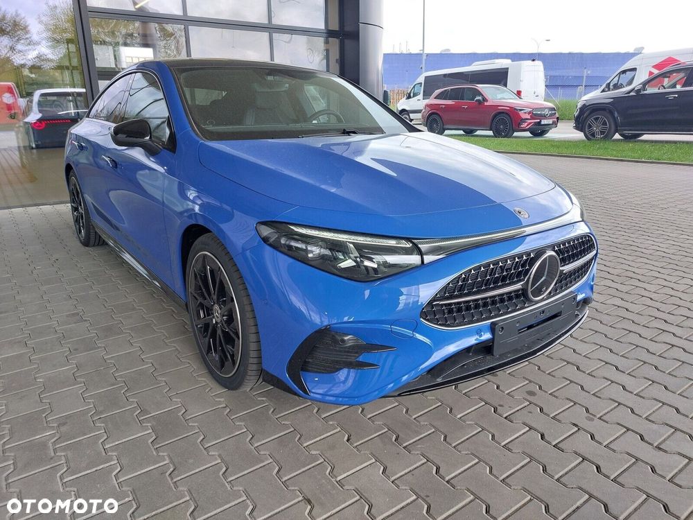 Mercedes-Benz CLA - 2