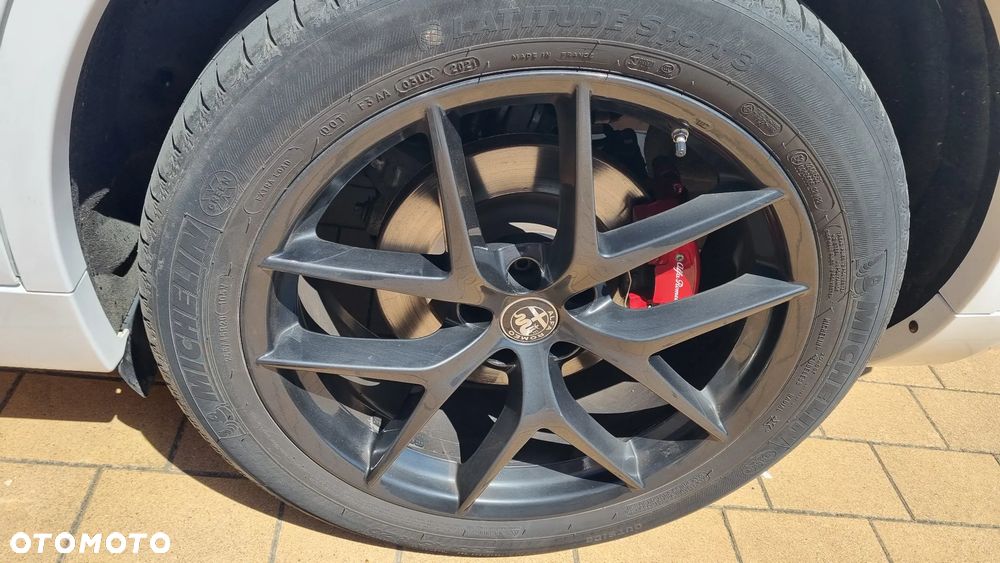 Alfa Romeo Stelvio 2.0 Turbo Veloce Q4 - 11
