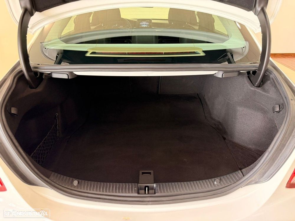 Mercedes-Benz C 200 - 21