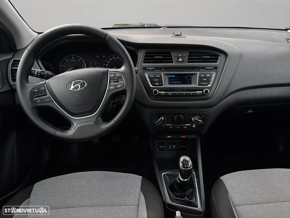 Hyundai i20 1.1 CRDi Comfort - 14