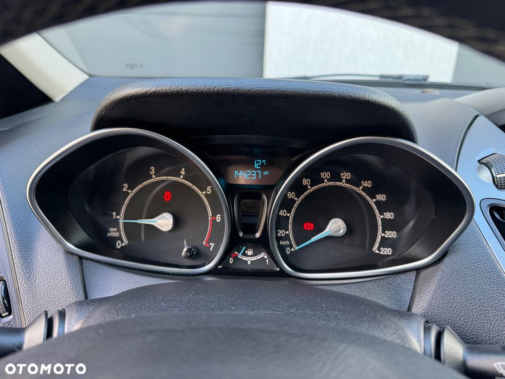 Ford B-MAX 1.0 EcoBoost SYNC Edition - 25