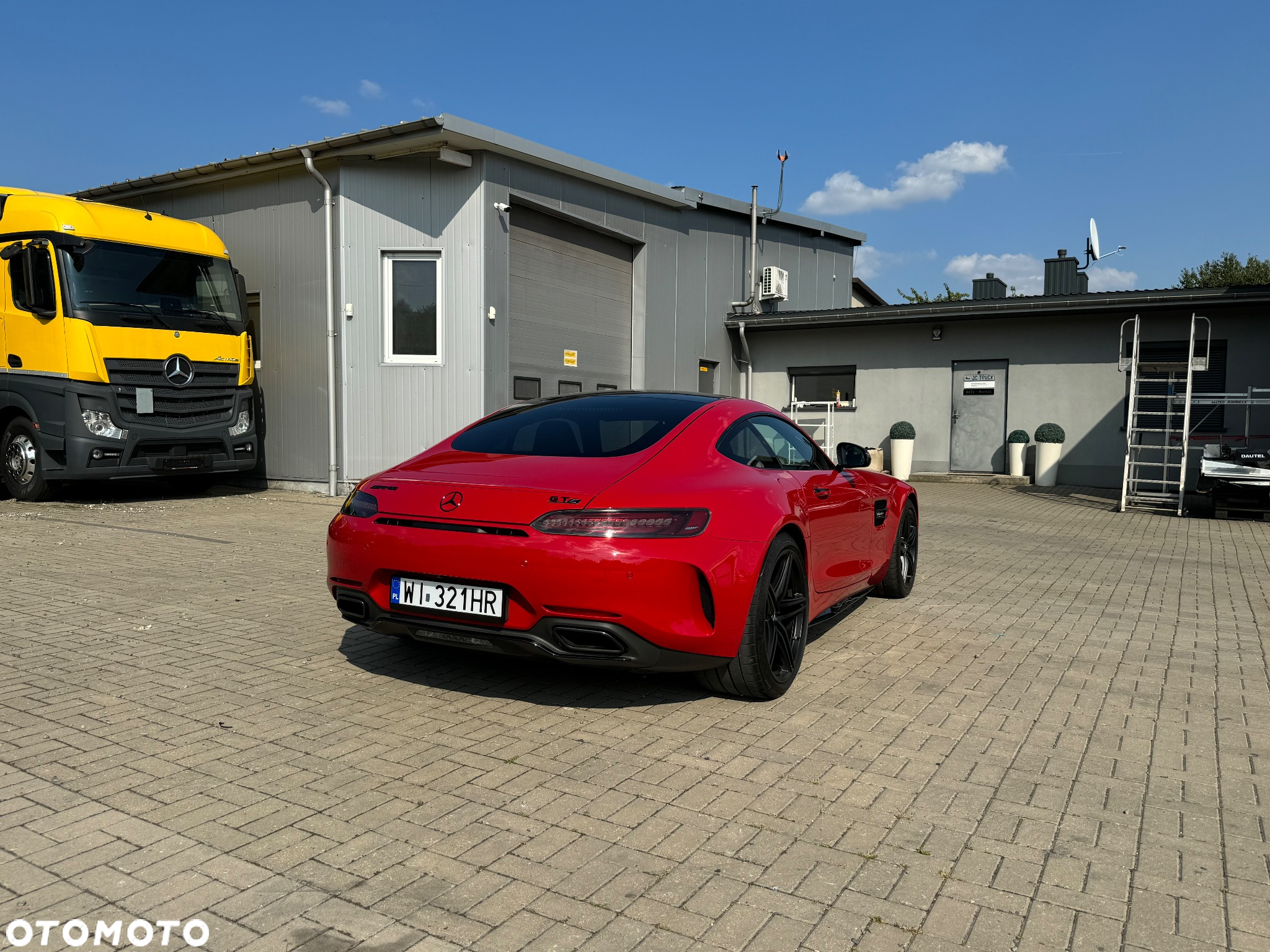 Mercedes-Benz AMG GT C - 7