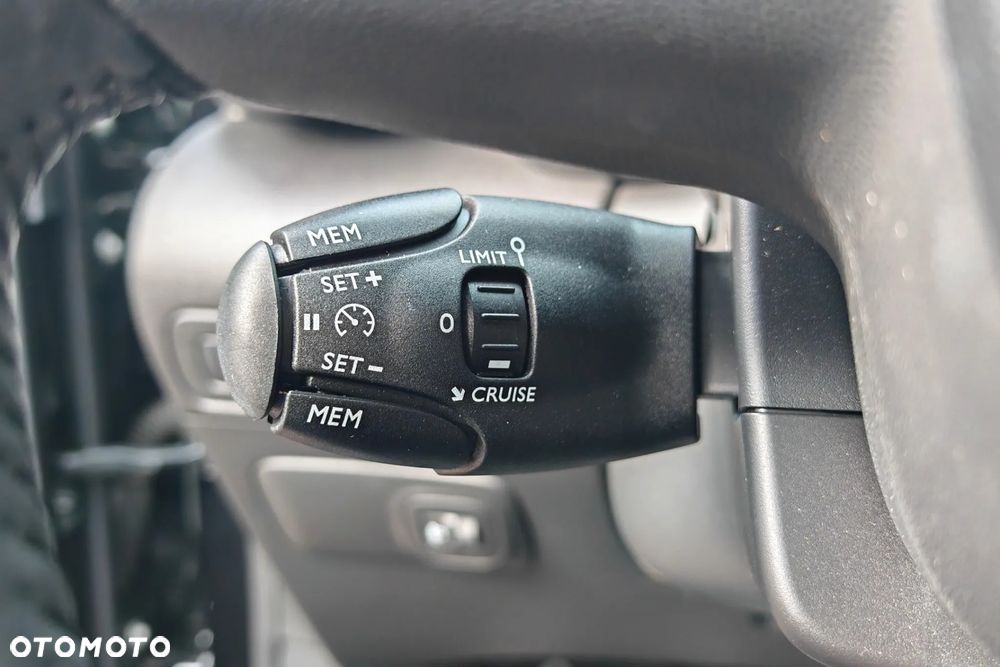 Citroën C3 Aircross 1.2 PureTech Plus S&S - 26