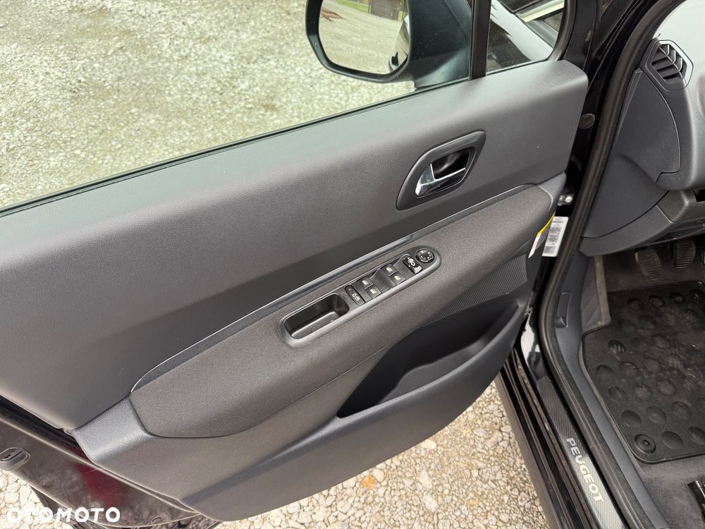 Peugeot 3008 120 VTi Tendance - 14