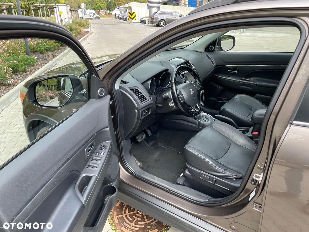 Mitsubishi ASX 2.2 DID Ralliart 4WD - 16