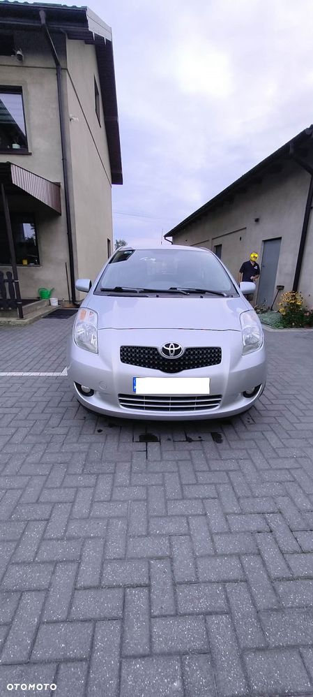 Toyota Yaris 1.3 Luna A/C - 5