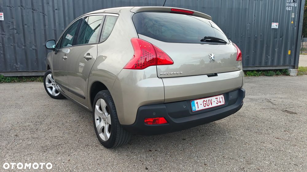 Peugeot 3008 1.6 Active - 6