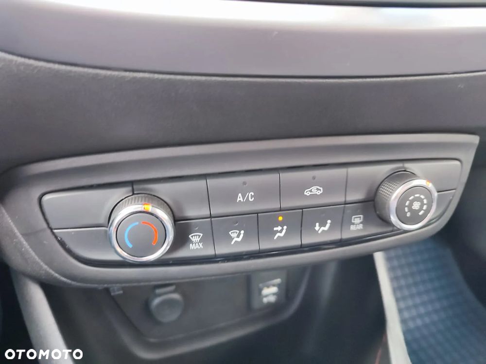 Opel Crossland X 1.5 CDTI Enjoy S&S - 26