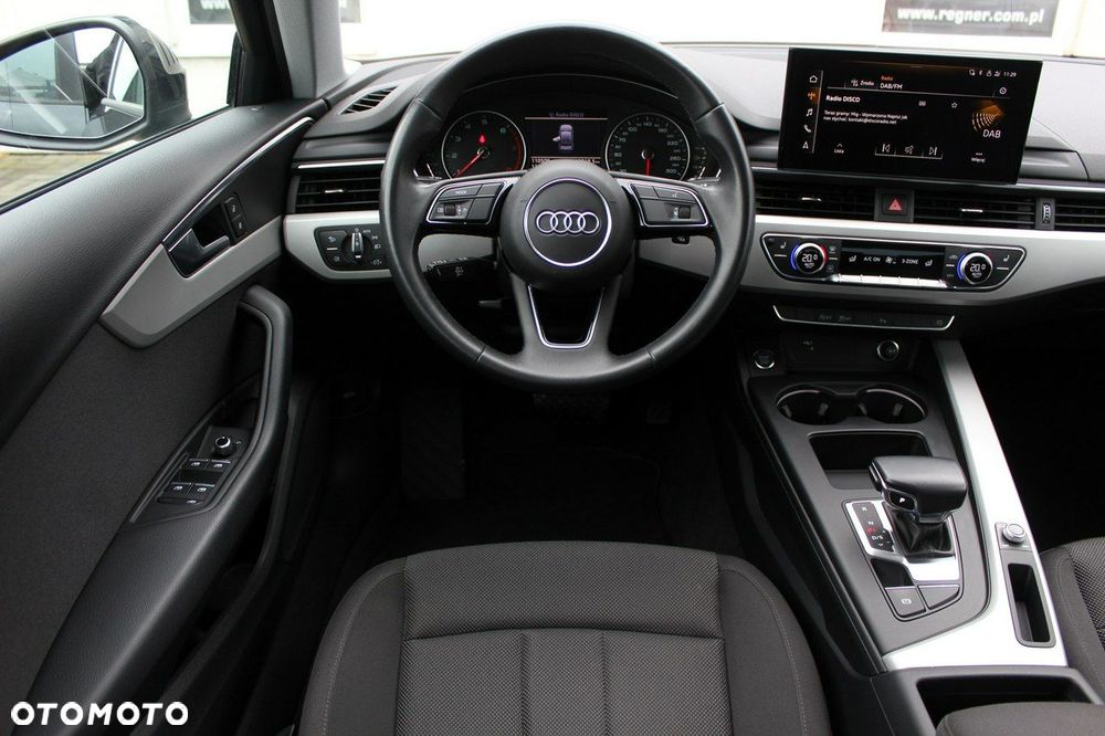 Audi A4 - 11