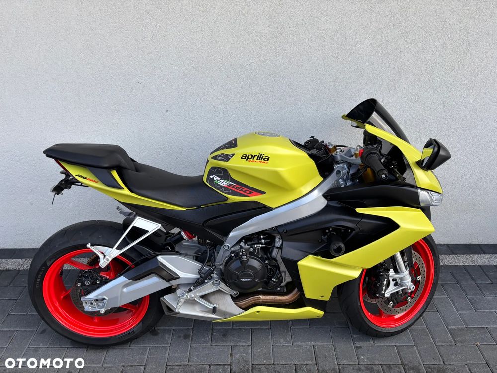 Aprilia RS - 8
