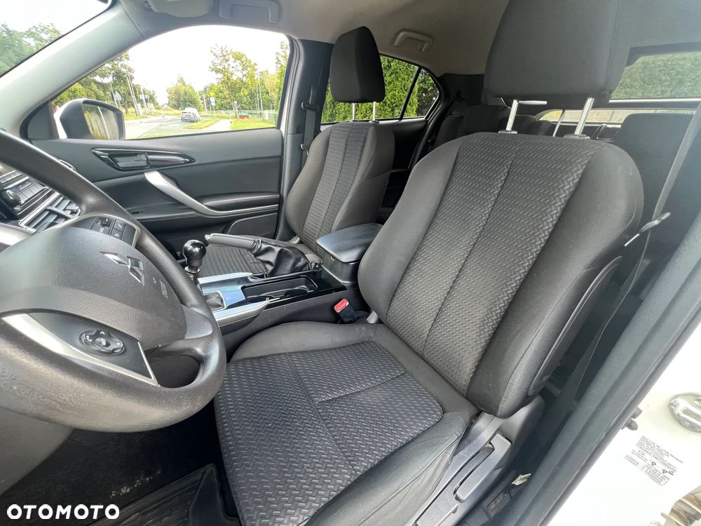 Mitsubishi Eclipse Cross 1.5 T GPF Inform - 7
