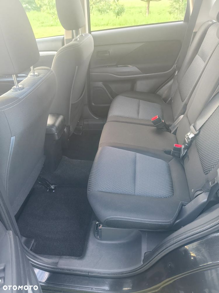 Mitsubishi Outlander 2.0 City Style 2WD - 9