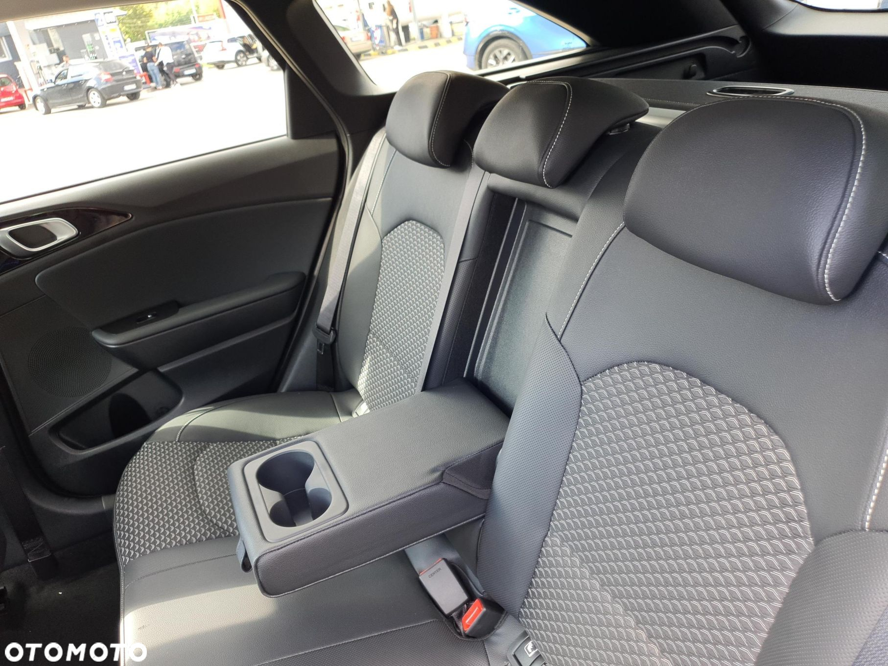 Kia Ceed 1.5 T-GDI Tribute - 14