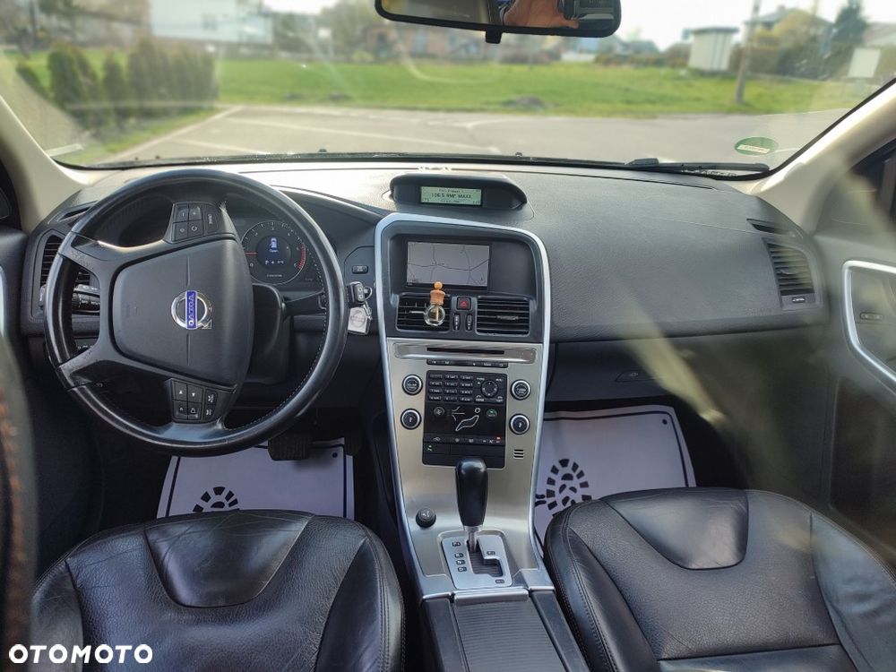 Volvo XC 60 D3 Momentum - 5