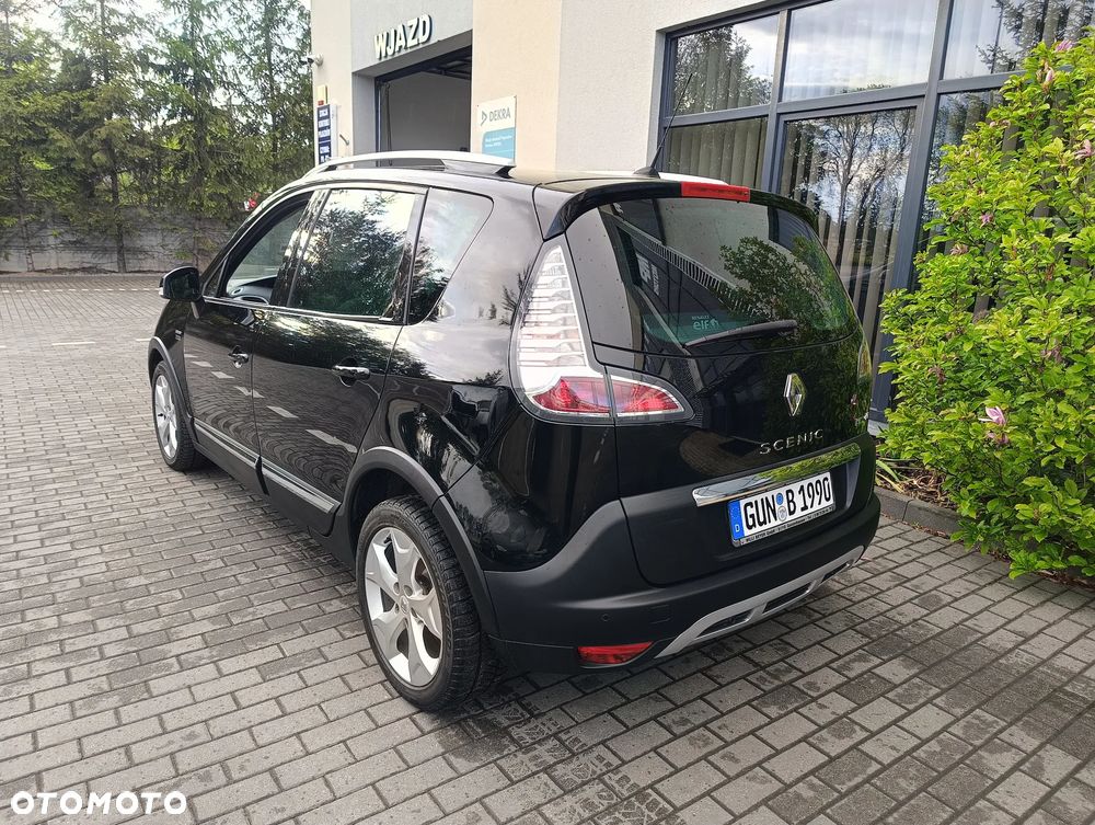 Renault Clio - 28