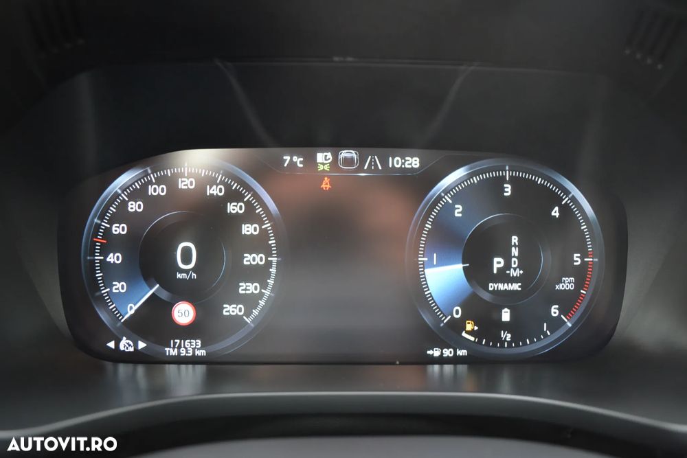 Volvo XC 60 B4 D AWD Geartronic Momentum Pro - 20