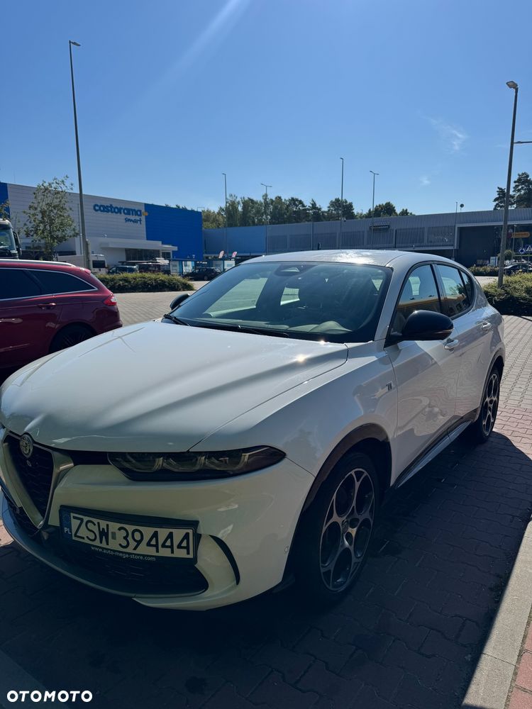 Alfa Romeo Tonale 1.5 T4 GSE mHEV TI DCT - 4