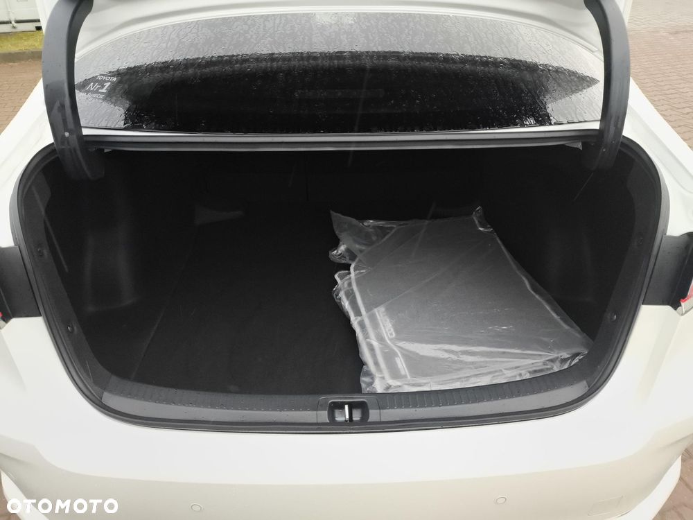 Toyota Corolla 1.8 Hybrid Style - 9