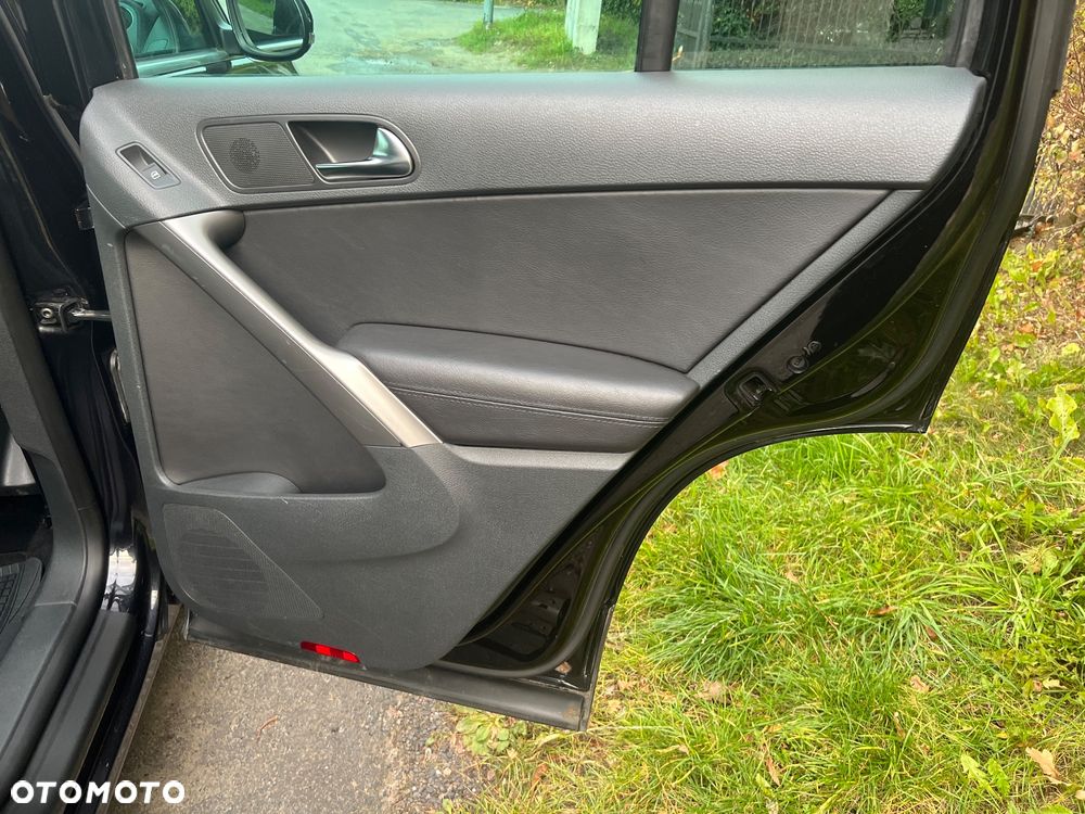 Volkswagen Tiguan 2.0 TDI 4Mot Trend DSG - 17